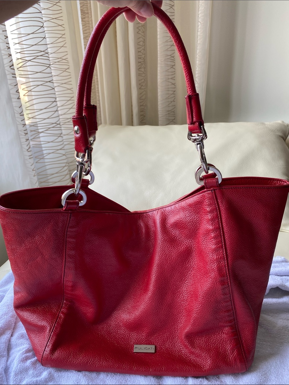 Pulicati genuine leather slouchy handbag made in Italy please read description